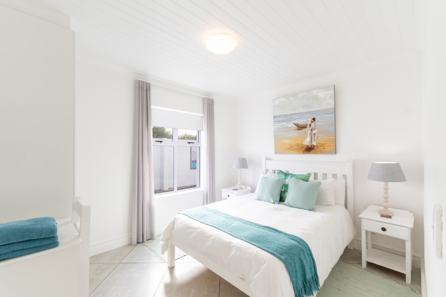 4 Bedroom Property for Sale in Oceanview Heights Western Cape